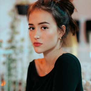 سارا-سمیعی